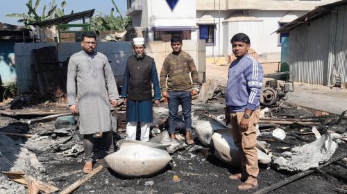 জগন্নাথপুরে ভয়াবহ অগ্নিকাণ্ডে ৪টি দোকান পুড়ে ছাঁই, ১২ লক্ষাধিক টাকার ক্ষয়ক্ষতি