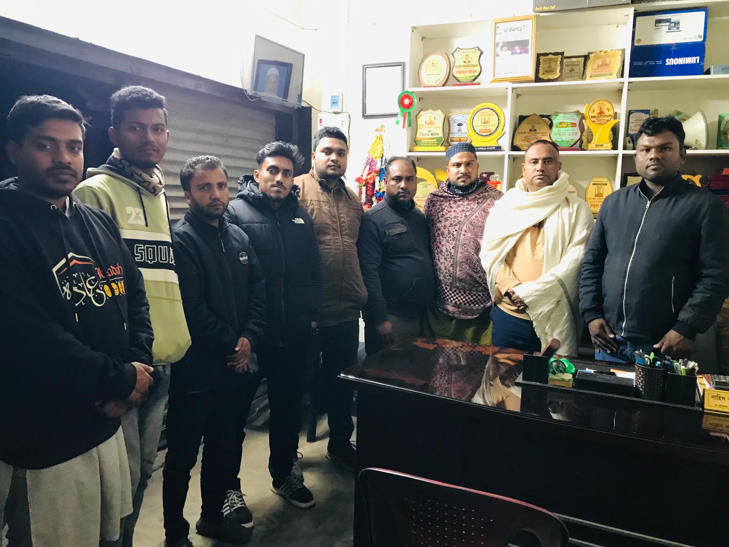 কমলগঞ্জে চেয়ারম্যান নাহিদ আহমেদ তরফদারের সঙ্গে একসূত্র সামাজিক সংগঠনের সৌজন্য সাক্ষাৎ