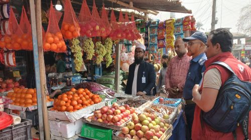 রমজান উপলক্ষে রাণীশংকৈলে বাজার তদারকি: ভ্রাম্যমাণ আদালতে ৫ ব্যবসায়ীকে জরিমানা