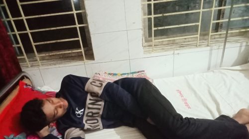 শ্রীপুরে আ’লীগ নেতার নেতৃত্বে কলেজ ছাত্রকে মারধর ও শ্লীলতাহানির হুমকির অভিযোগ