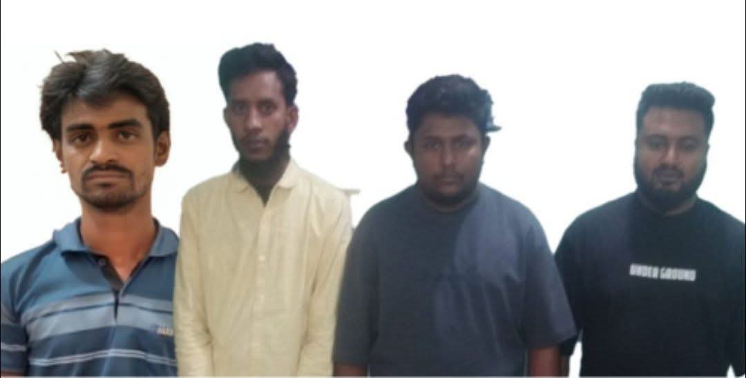 আর এম পি পুলিশের অভিযানে মাদক কারবারি গ্রেফতার