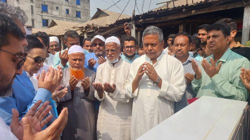 শ্রীপুরে সড়ক উন্নয়ন কাজের উদ্বোধন করলেন নবনির্বাচিত এমপি