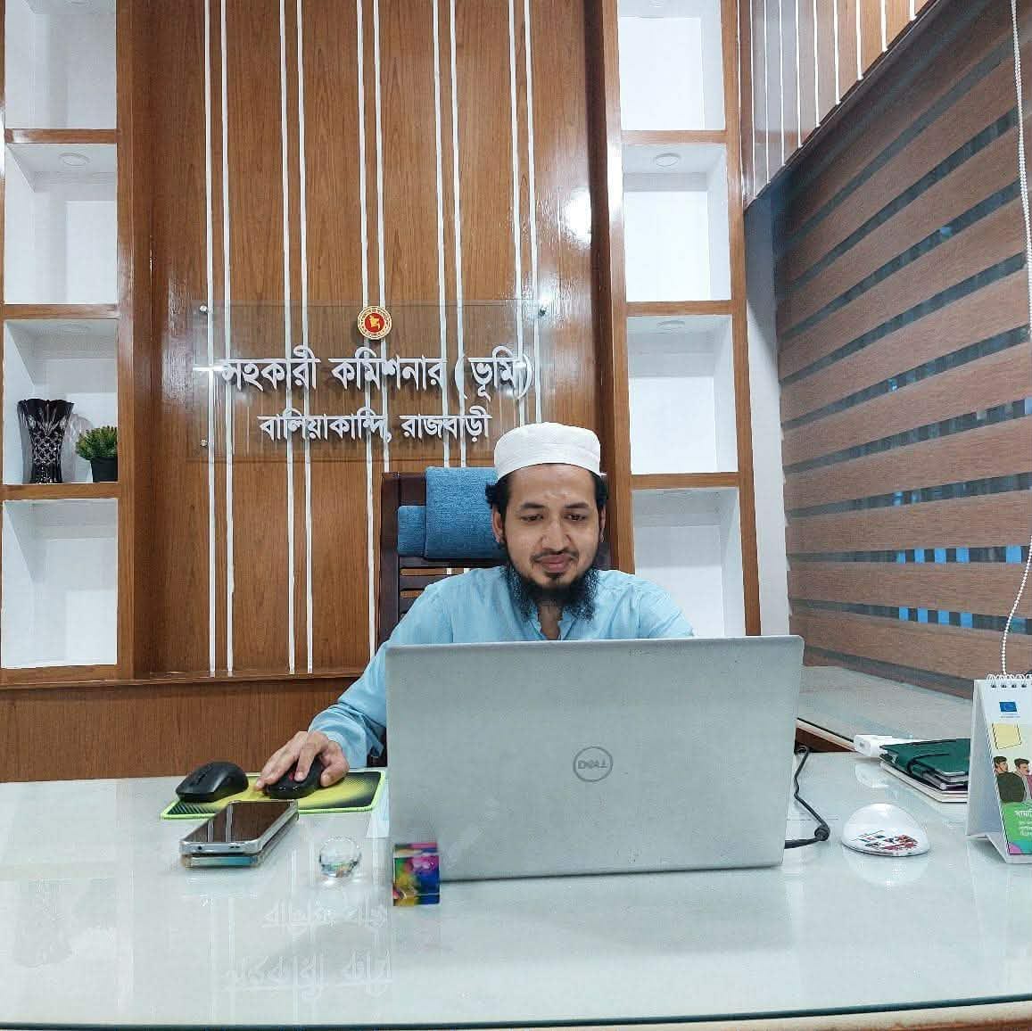 প্রশংসায় ভাসছেন এসি ল্যান্ড এহসানুল হক শিপন
