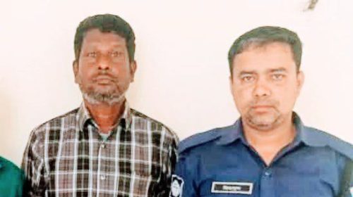 নাতনিকে ধর্ষণের অভিযোগে প্রতিবেশি দাদা আটক