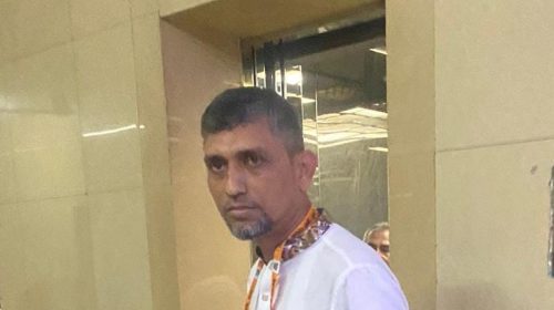 নোয়াখালী জেলা সমিতির ইফতার মাহফিলে মোবাইল ছিনতাইয়ের অভিযোগ, সাংবাদিকদের প্রতিবাদ