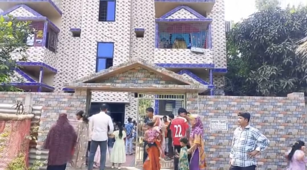 গজারিয়ায় ভাড়া বাসা থেকে গৃহবধূর মরদেহ উদ্ধার