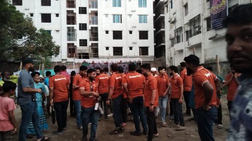 রাজধানীর দক্ষিণখানে ৩ হাজার মানুষের মাঝে ঈদ সামগ্রী বিতরণ