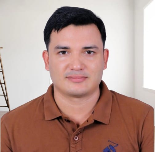 সৌদি ফেরত নোয়াখালীর সাবেক ছাত্রলীগ নেতা বিমানবন্দরে আটক