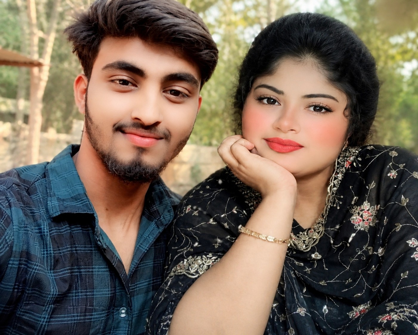মেয়ের জন্য ঠিক করা পাত্রকেই নিয়ে পালালেন মা, ভাইরাল শৈলকুপার ঘটনা