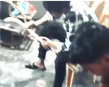 সম্ভাব্য চেয়ারম্যান প্রার্থীর রামদা ধার দেওয়ার ভিডিও ভাইরাল